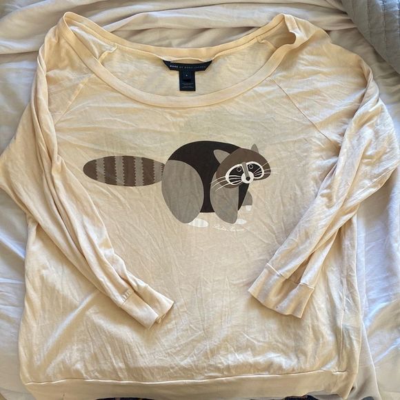 Marc By Marc Jacobs Tops - Marc by Marc Jacobs Rickie Racoon Tee Large